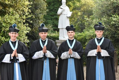 Quatre nouveaux chanoines