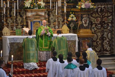 <em>Ecce Agnus Dei</em>