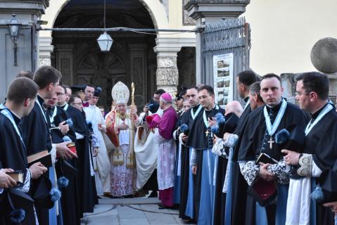 Sortie du Pontife