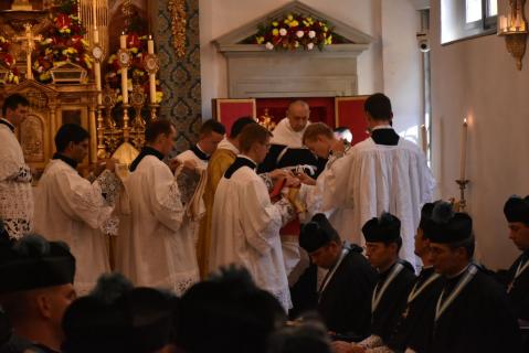 Habillement du Pontife