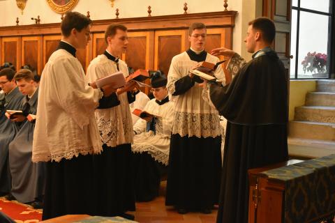 Chant du <i>Gloria</i>