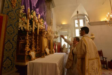 Encensement de l&rsquo;autel