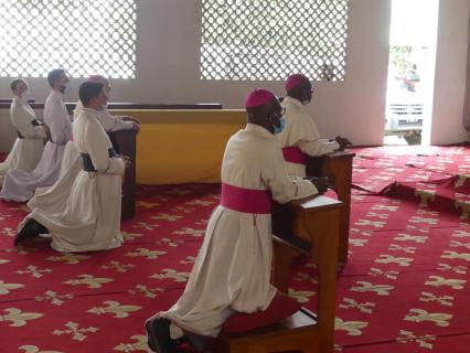 Visite au Saint-Sacrement