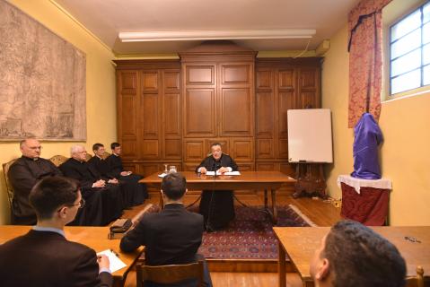 « La Sainte Messe, c&rsquo;est toute la Passion sanglante qui vient au milieu de nous après 2000 ans&hellip; »