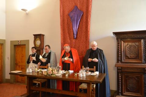<i>Benedicite</i>