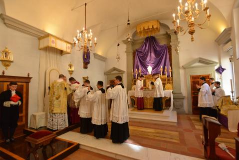 Habillement du Pontife