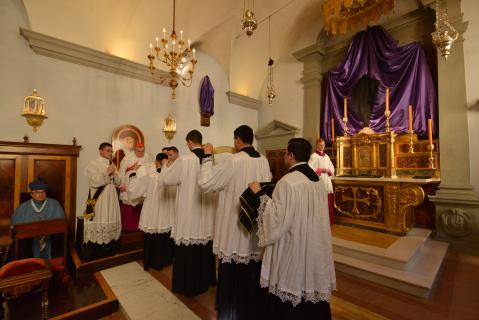 Habillement du Pontife