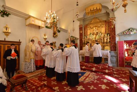 Habillement du Pontife