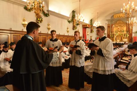 Chant du <i>Gloria</i>