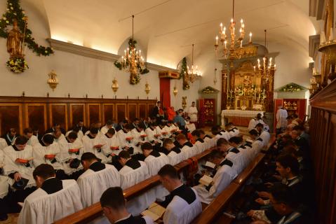 Chant du <i>Gloria</i>