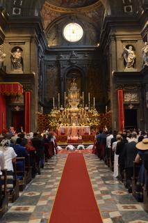 Prostration et litanie des saints