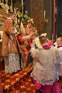 Complément d&rsquo;ordination : Recevez le Saint-Esprit ; les péchés seront remis à ceux à qui vous les remettrez, et ils seront retenus à ceux à qui vous les retiendrez