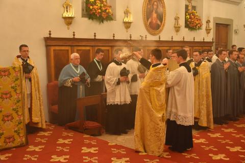Encensement du clergé