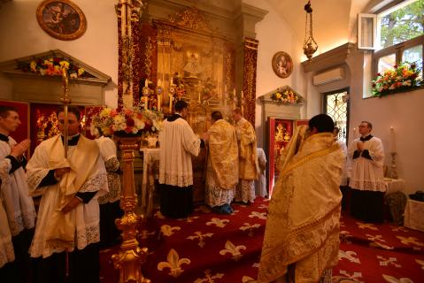 Encensement de l&rsquo;autel
