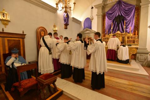 Habillement du Pontife