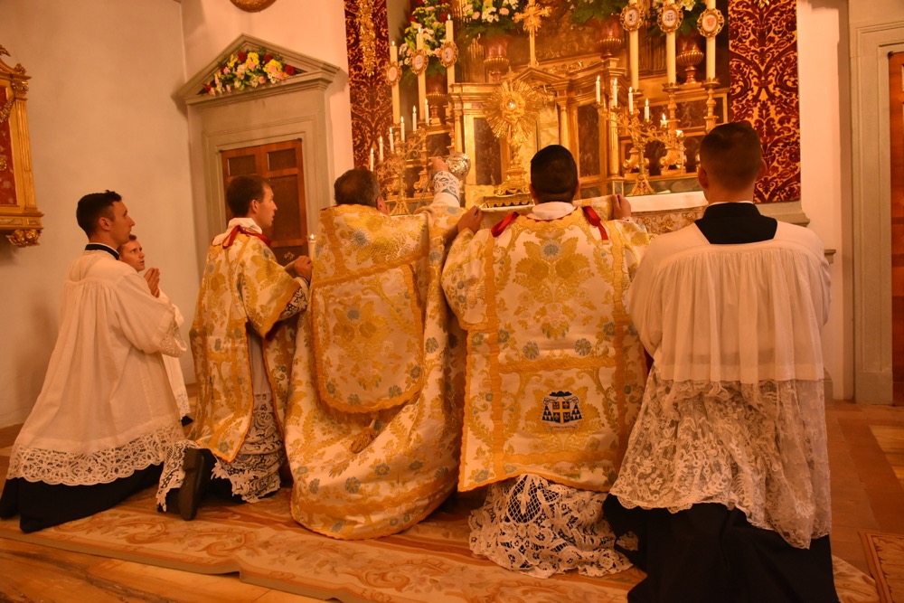 Salut du Saint-Sacrement