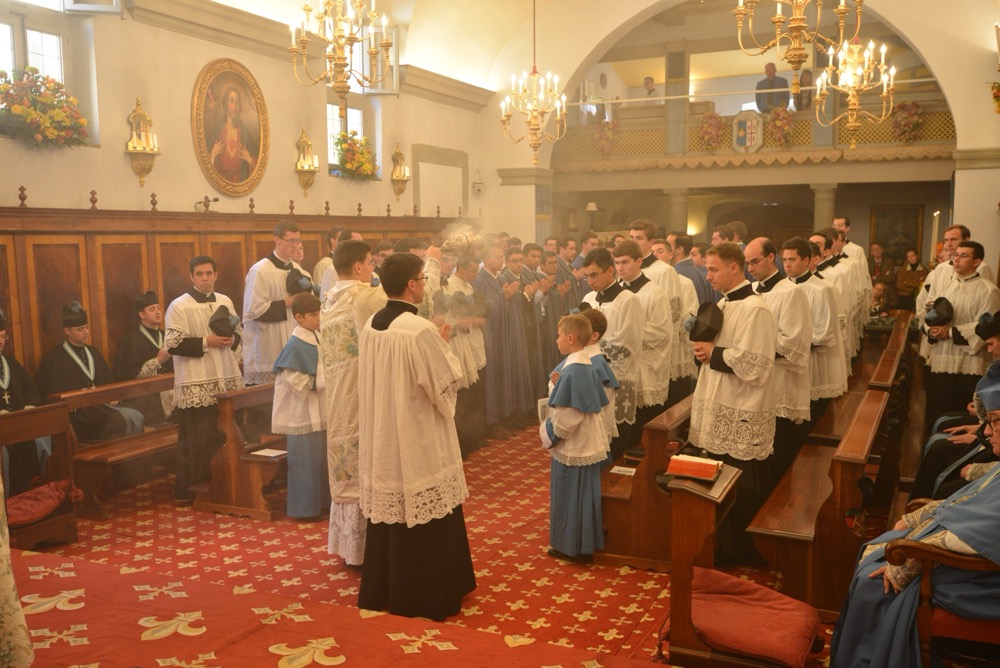 Encensement du ch&oelig;ur