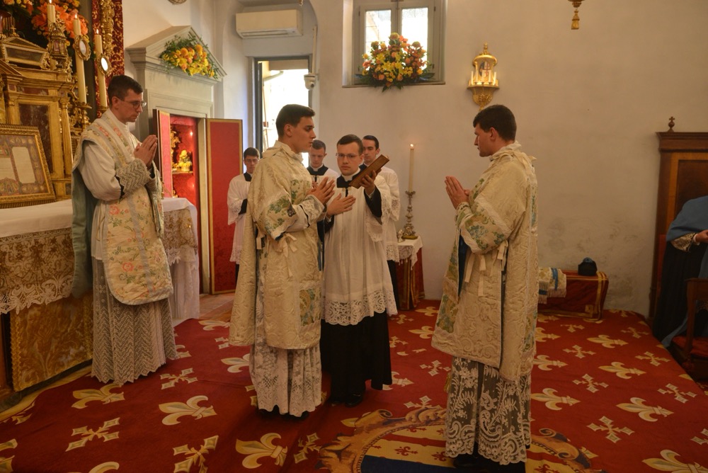 <i>Ite missa est</i>