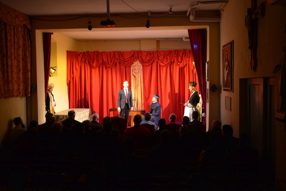 Les séminaristes de première année présentent la vie de saint Jean Bosco