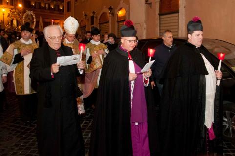 Plusieurs prélats romains ont participé à la procession