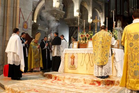 Encensement du Pontife
