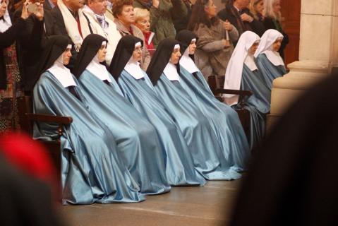 Les surs Adoratrices