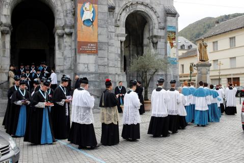 Sortie en procession