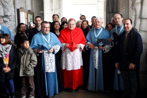 Photo de famille avec les pèlerins espagnols