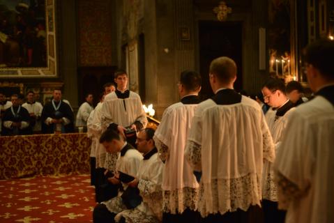 Départ en procession