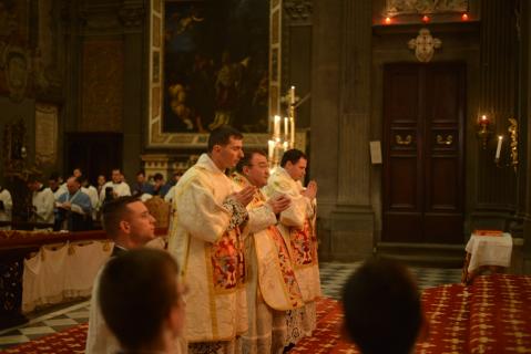 La Messe de Minuit commence