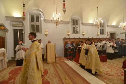 <i>Benedicamus Domino</i>