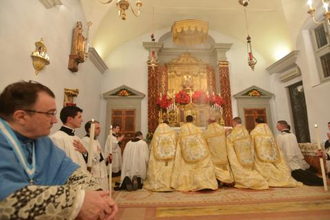 Encensement du Saint Sacrement