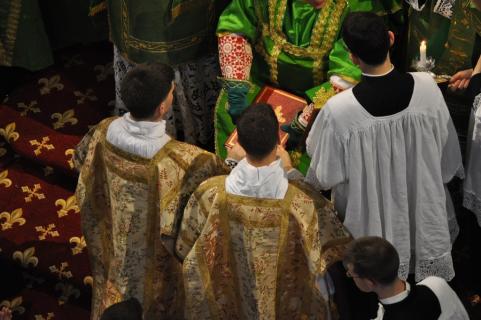 Remise du livre des épîtres