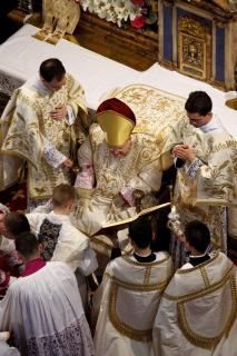 Imposition de la chasuble
