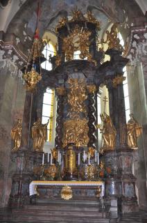 Maître-autel de la basilique de l&rsquo;Assomption de Notre-Dame