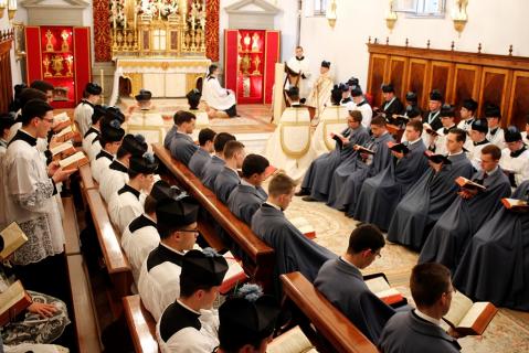 Premières vêpres de la fête du Sacré C&&oelig;lig;ur