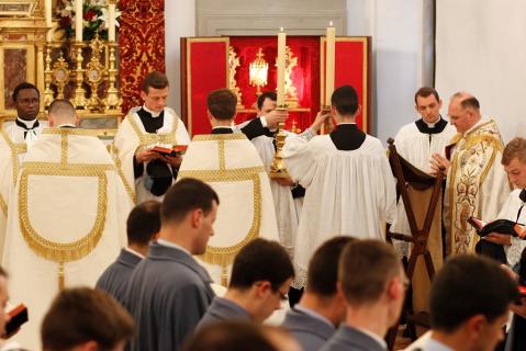 Premières vêpres de la fête du Sacré C&&oelig;lig;ur