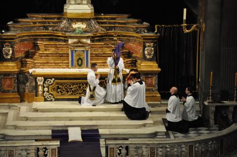 Venite, adoremus.