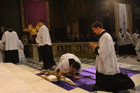 Adoration de la Croix