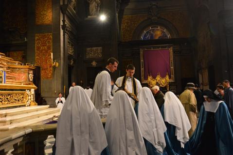 Adoration de la Croix