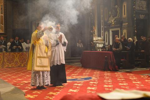 Encensement du chur.