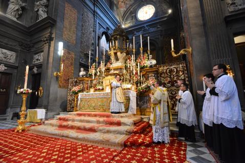 Encensement du célébrant