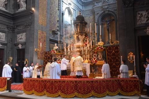 Encensement après l&rsquo;Offertoire