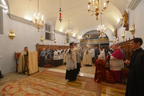 Encensement de S. Exc. R. Mgr François Bacqué, Nonce Apostolique.