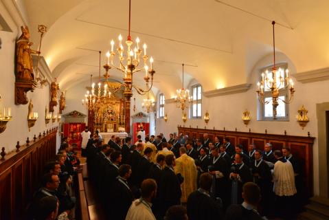 Entrée dans la chapelle de l&rsquo;Immaculée Conception