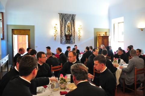 Grand repas festif en l&rsquo;honneur de S.Exc.R. Mgr Giovannetti