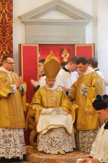 Prédication du Pontife.