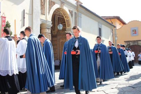 Procession d&rsquo;entrée. 