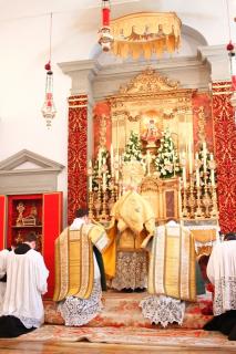salut du Saint Sacrement dans la chapelle de l&rsquo;Immaculée Conception