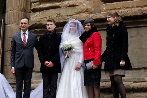 Photos de famille avant la cérémonie